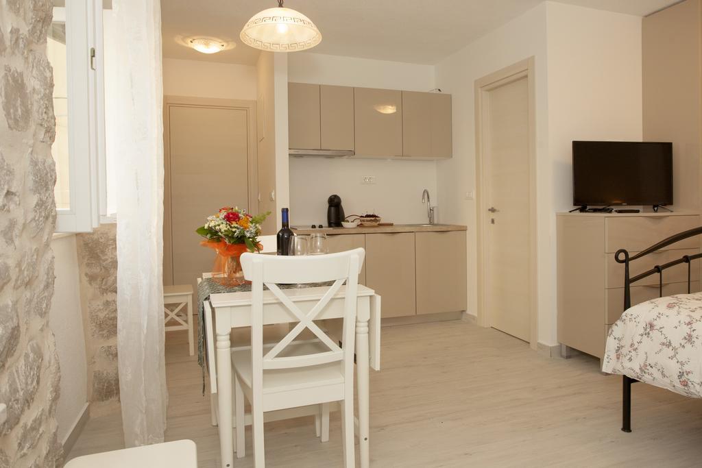 Apartmani Luca Split Exterior photo